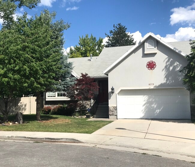 property at 8379 Sycamore Tree Cove