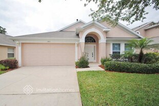 2851 Stags Leap Dr in Orange City, FL - Building Photo