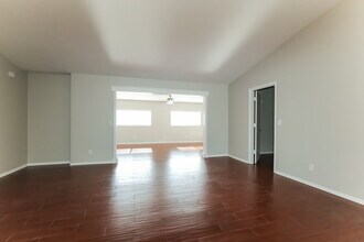 601 W Wescott Dr in Phoenix, AZ - Building Photo - Building Photo