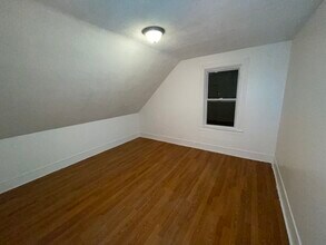 106 Carpenter St in Pawtucket, RI - Building Photo - Building Photo