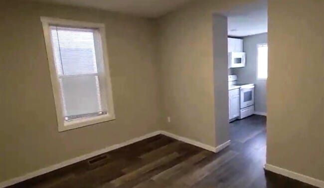 723 E Jefferson St in Iowa City, IA - Building Photo - Building Photo