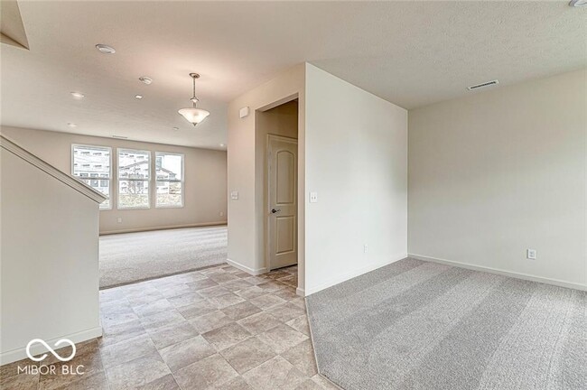 5420 Laurel Crest Run in Noblesville, IN - Building Photo - Building Photo