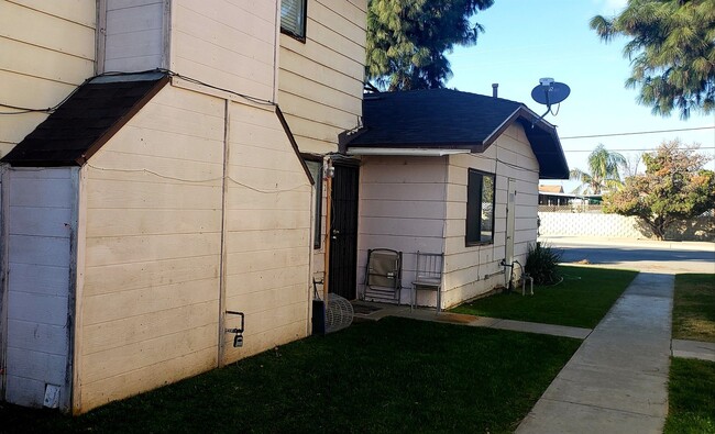 1601 Pacheco Rd in Bakersfield, CA - Building Photo - Building Photo