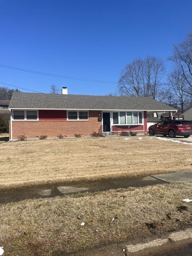 1707 Dalfield Dr in Wilmington, DE - Building Photo - Building Photo