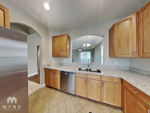 1625 Wakefield Dr in Brandon, FL - Building Photo - Building Photo