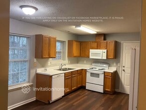 4301 Fawn Glen Dr in Raleigh, NC - Foto de edificio - Building Photo