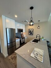 120 NW 31st St, Unit A2 in Miami, FL - Building Photo - Building Photo