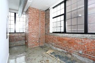 10th Street Lofts in Des Moines, IA - Foto de edificio - Interior Photo