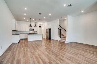 6226 Baritone Ct in Sachse, TX - Building Photo - Building Photo