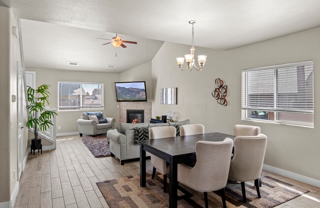 2930 S Pardo Calle in Flagstaff, AZ - Building Photo - Building Photo