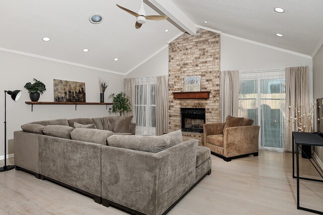 property at 99 N Deerfoot Cir