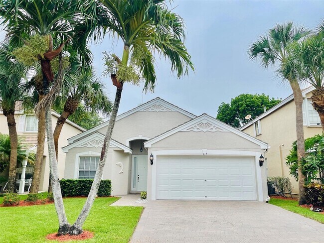 137 Canterbury Pl