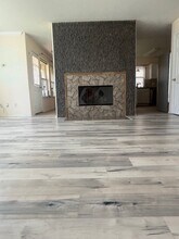 2430 Glenholly Park Dr in Sugar Land, TX - Building Photo - Building Photo