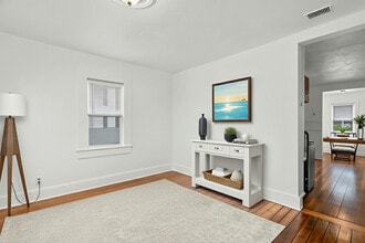 170 Allston St, Unit 1 in Providence, RI - Building Photo - Building Photo