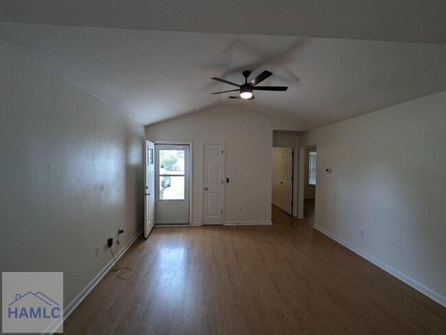 130 Willow Oak Dr in Richmond Hill, GA - Building Photo - Building Photo
