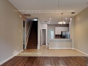 5905 Lilac Lake Dr in Riverview, FL - Building Photo - Building Photo