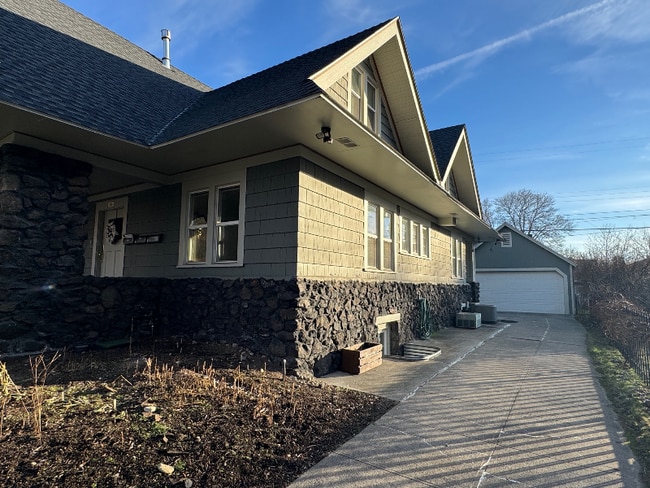 615 W Waverly Pl in Spokane, WA - Building Photo - Building Photo