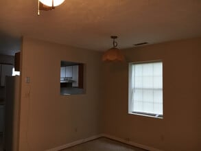 3311 Vaucluse Rd in Aiken, SC - Building Photo - Building Photo
