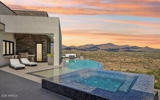 4880 E Lone Mountain Rd N in Cave Creek, AZ - Building Photo