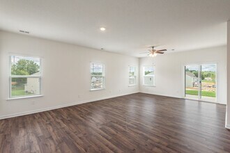 1116 Beacon Rd in Sevierville, TN - Building Photo - Building Photo