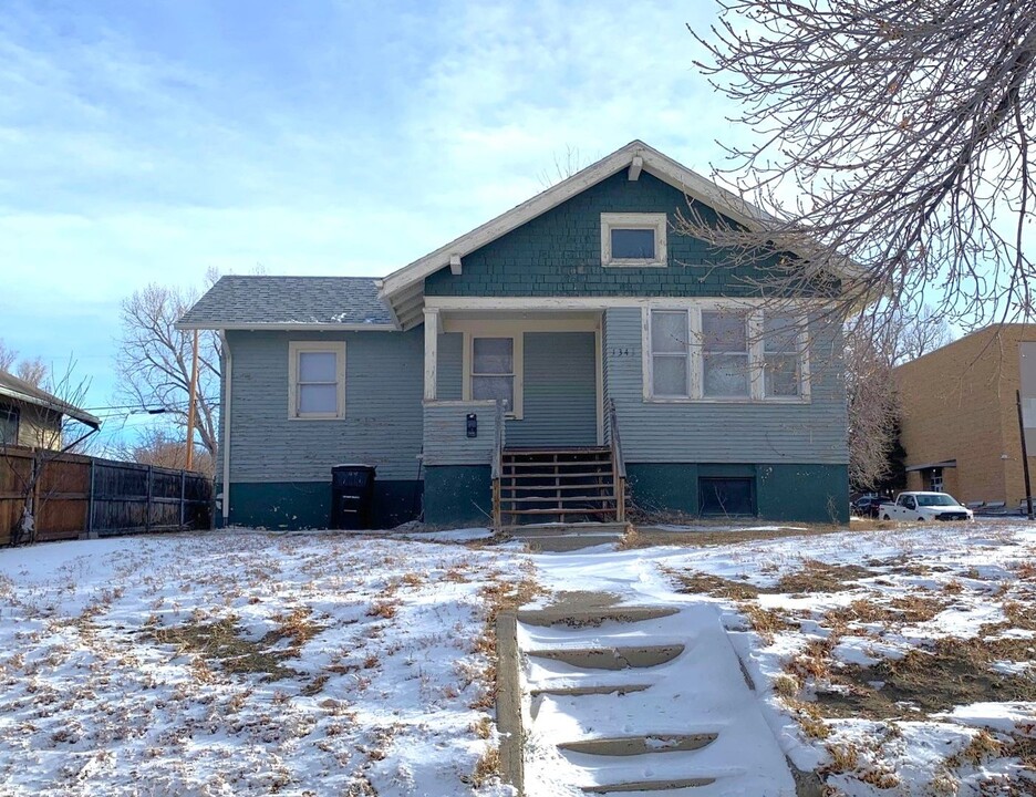 1343 S Oak St in Casper, WY - Building Photo