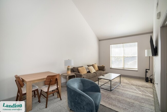 3010 Eden Ave in Cincinnati, OH - Foto de edificio - Building Photo