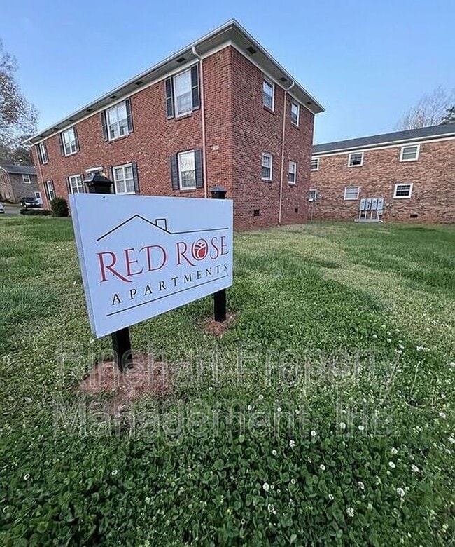 property at 417 Plantation Rd