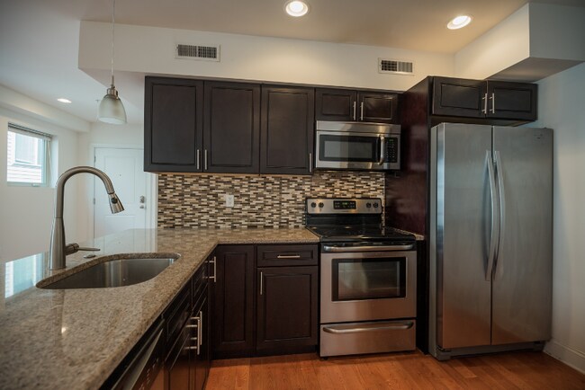 3614 Spring Garden St in Philadelphia, PA - Building Photo - Building Photo