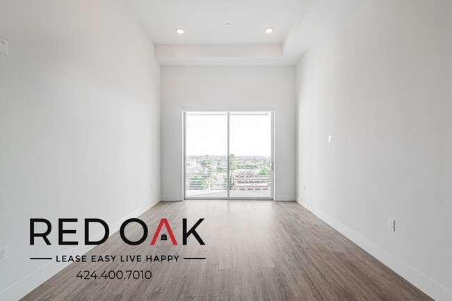property at 1331 W 7th St