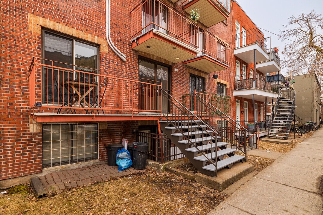 5210 4E Av in Montréal, QC - Building Photo