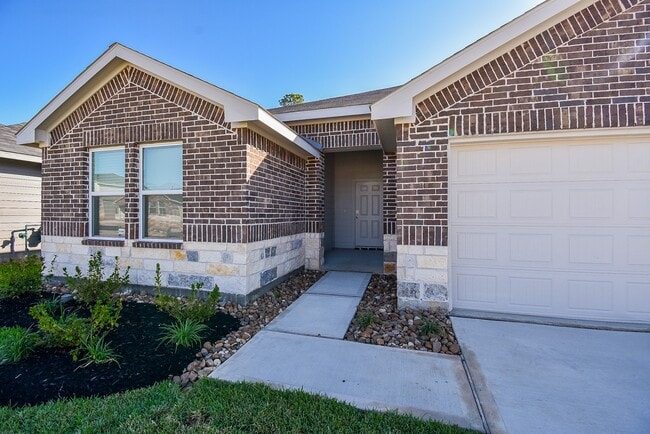 24555 Eternal Pne Ln in Magnolia, TX - Foto de edificio - Building Photo
