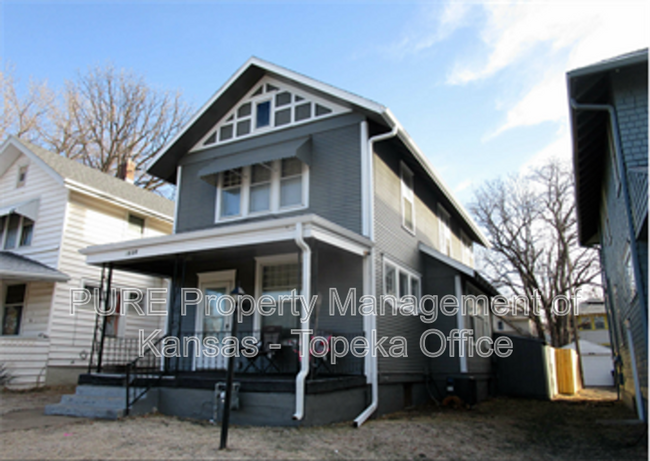 property at 1530 SW Central Park Ave