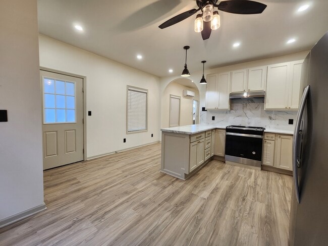 3505 Fairview St SW, Unit 3505 in Huntsville, AL - Foto de edificio - Building Photo