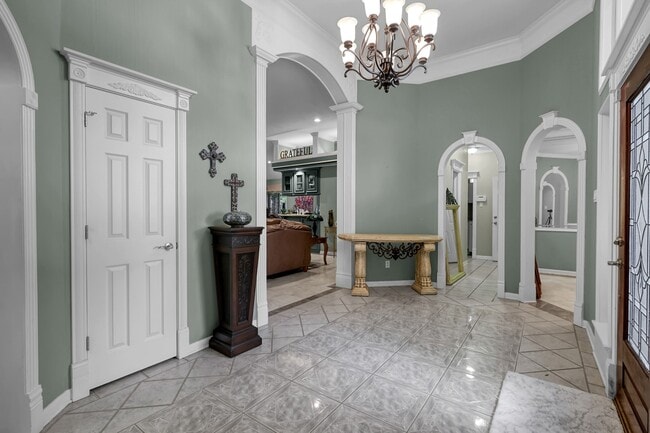 property at 192 Monterrey Rd W