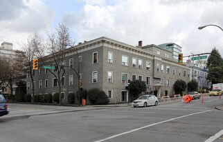 Laurelhurst Apartments in Vancouver, BC - Building Photo