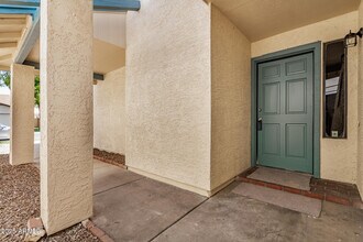 10023 W Sells Dr in Phoenix, AZ - Building Photo - Building Photo