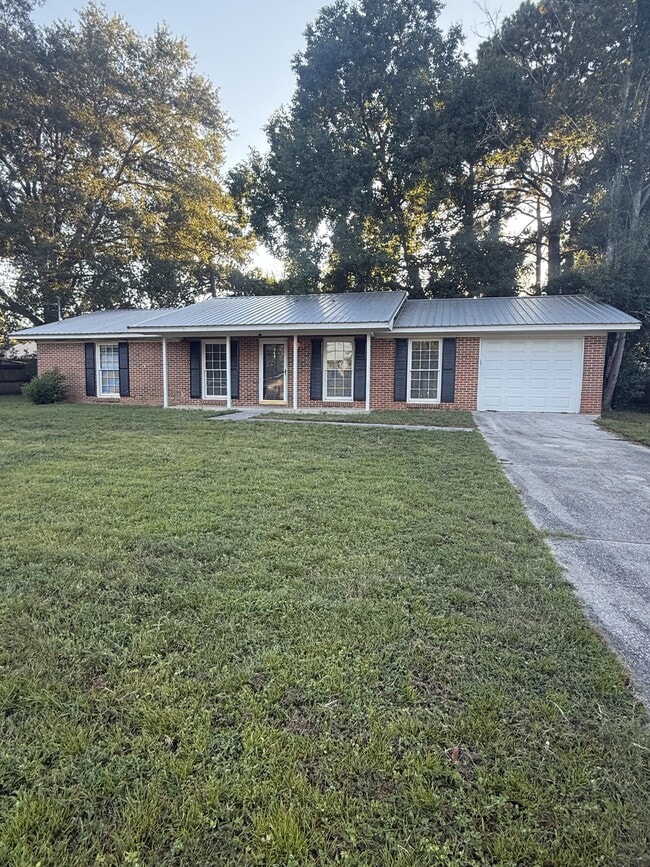 property at 164 Periwinkle Ln