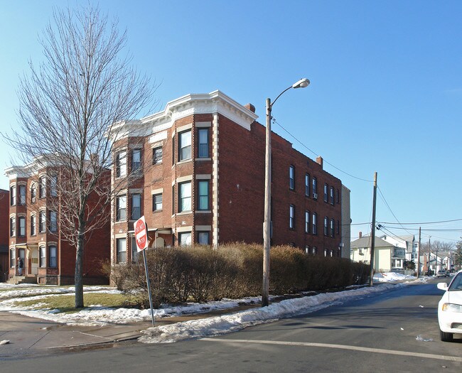 359 Franklin Ave in Hartford, CT - Building Photo - Building Photo