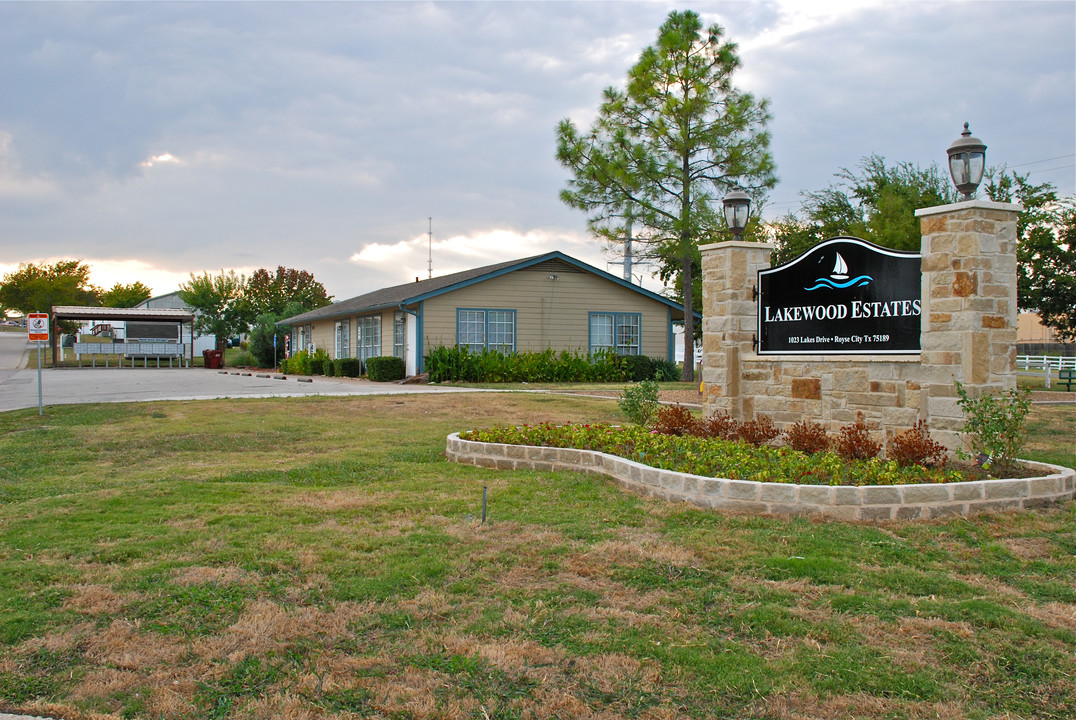 Lakewood Estates in Royse City, TX - Building Photo