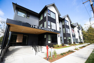 The Easterly in Olympia, WA - Foto de edificio - Building Photo