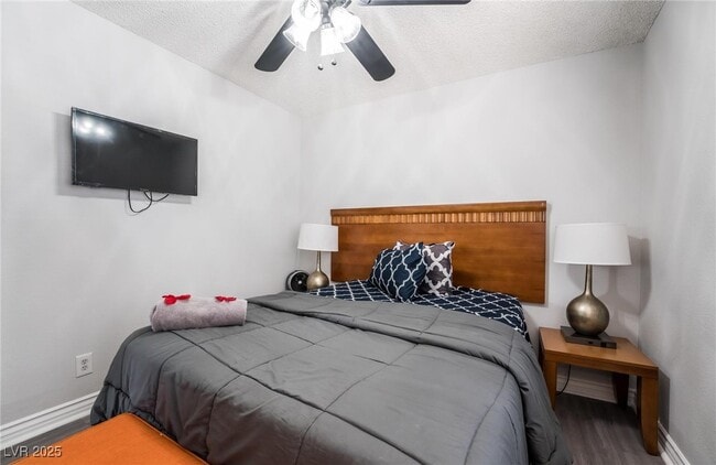 property at 6467 W Pawlow Ave
