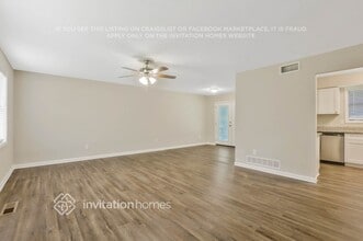 37 Noses Creek Rd in Marietta, GA - Foto de edificio - Building Photo