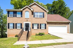 8144 Green Garden Dr in Riverdale, GA - Building Photo