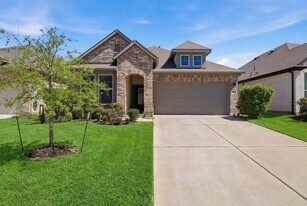 1338 Lakeside Crk Rd in Magnolia, TX - Building Photo