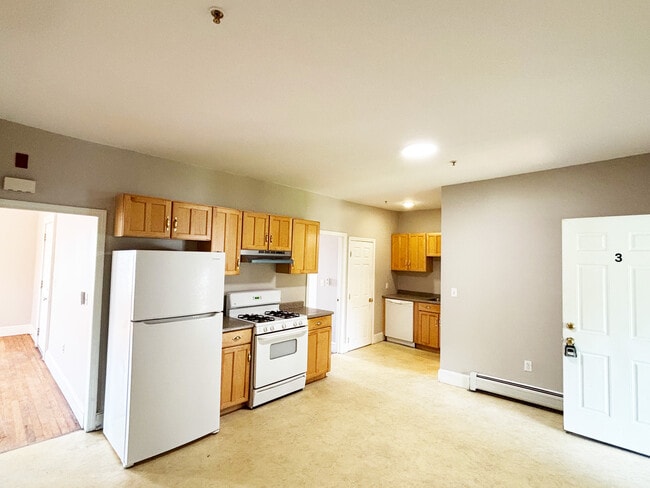 property at 4 Livingston St