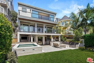 4811 Roma Ct in Los Angeles, CA - Building Photo - Building Photo