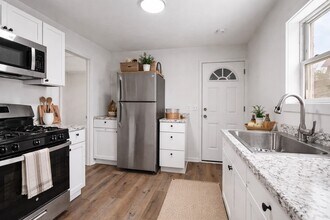 66 Endicott Ave in Johnson City, NY - Building Photo - Building Photo