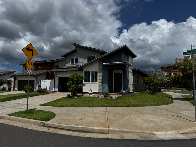 91-1296-1296 Likolehua Loop in Ewa Beach, HI - Building Photo - Building Photo