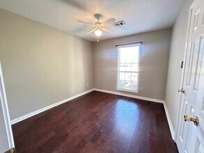 6688 Laurel Valley Dr in Bartlett, TN - Building Photo - Building Photo