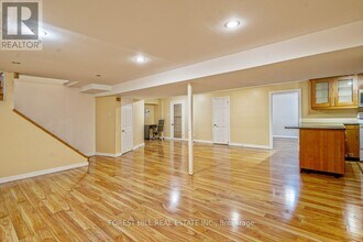 56 Cooperage Crescent in Richmond Hill, ON - Building Photo - Building Photo